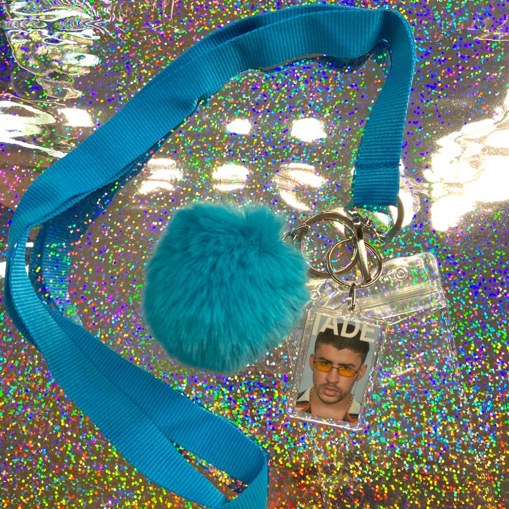 Bad bunny lanyards ❕